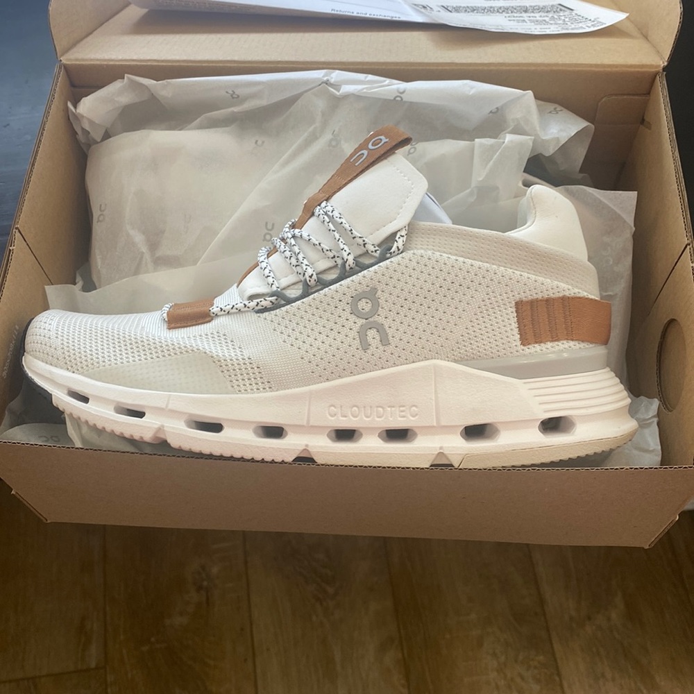 On Cloudnova White/Pearl